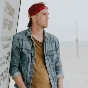 Meet your Posher, Jenessa